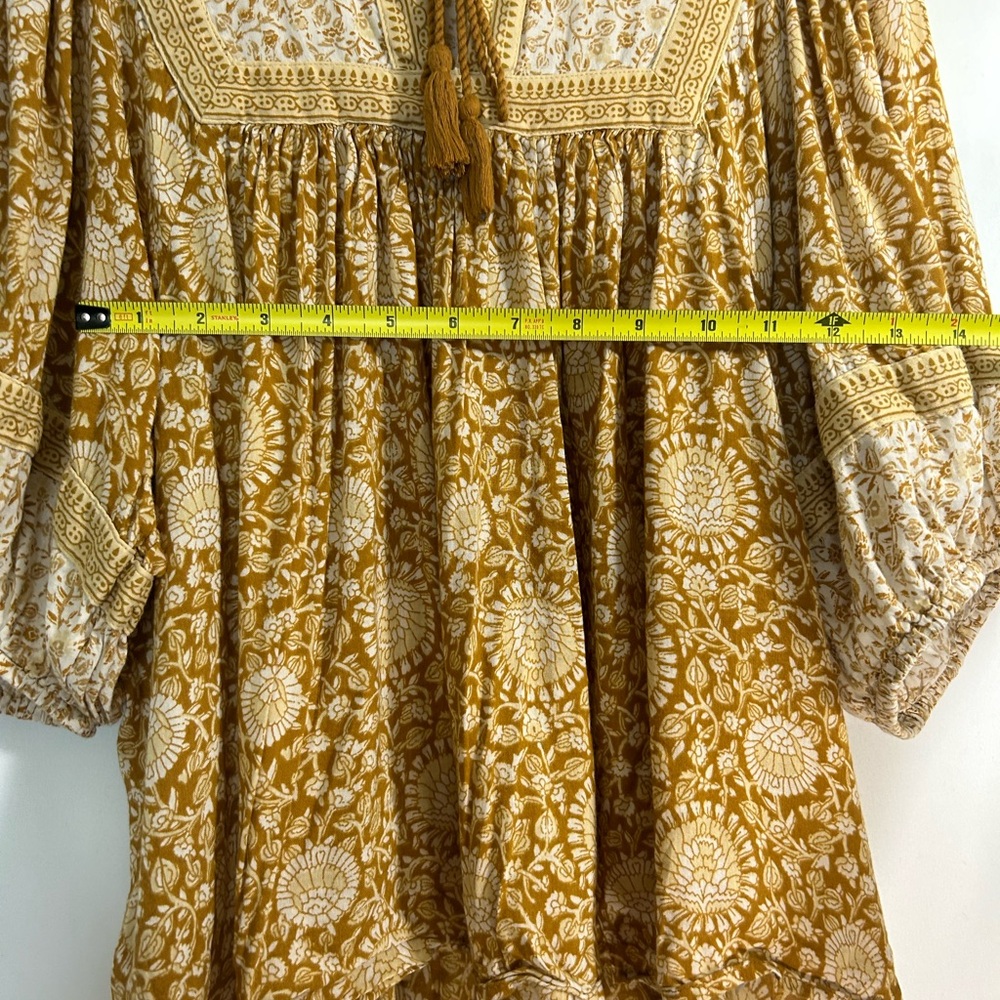 Old Navy Mustard Floral Blouse - Picture 5 of 7
